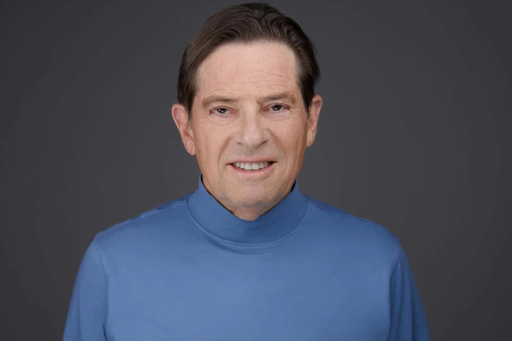 SFF Headshots_ David W Schiffrin